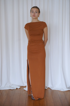 Load image into Gallery viewer, The Courtney Top - Terra Cotta - SARAROSE

